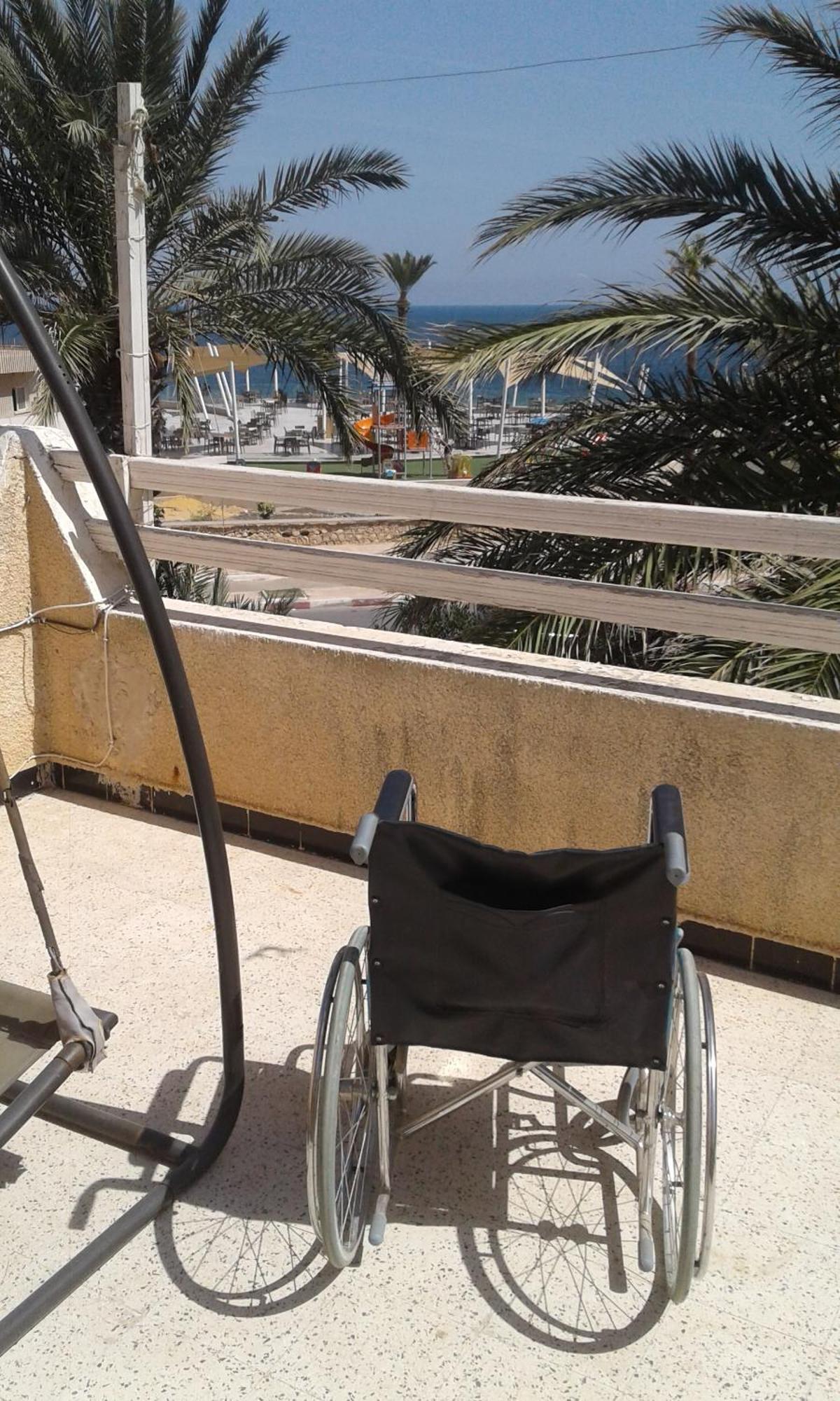 Duplex Pied Dans L'Eau Avec Magnifique Vue Sur Mer Monastir Bagian luar foto