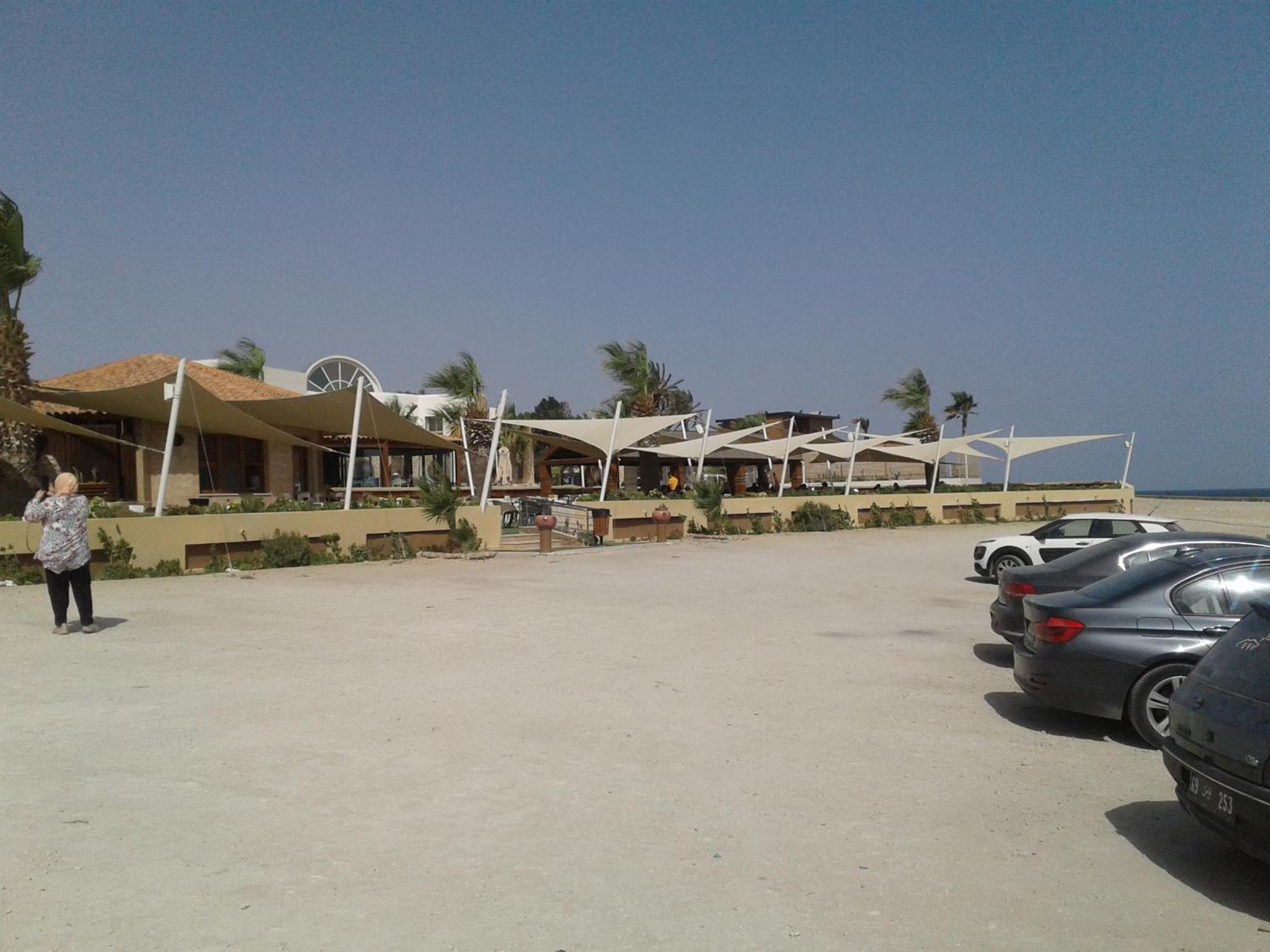 Duplex Pied Dans L'Eau Avec Magnifique Vue Sur Mer Monastir Bagian luar foto
