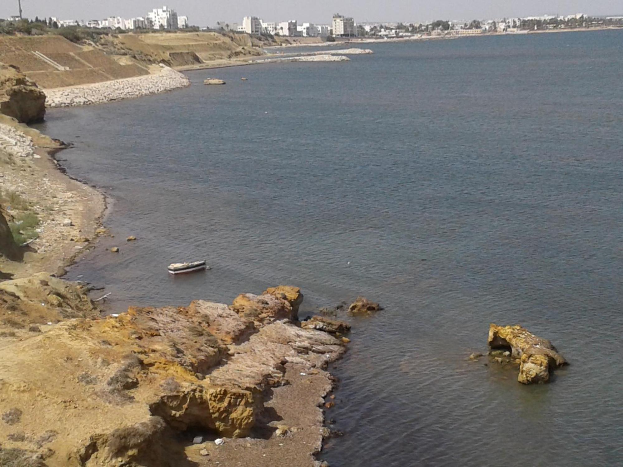 Duplex Pied Dans L'Eau Avec Magnifique Vue Sur Mer Monastir Bagian luar foto